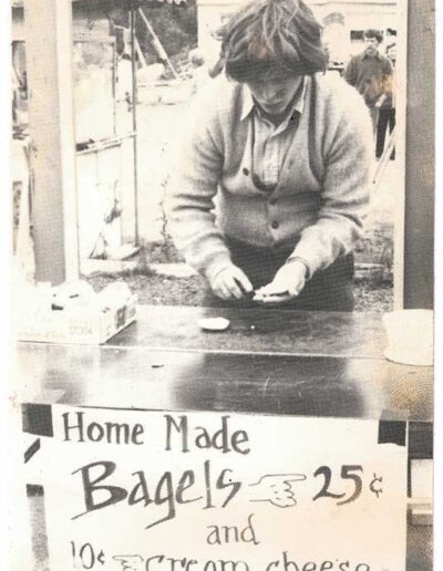 Man selling bagels 25 cents Hanmer Race